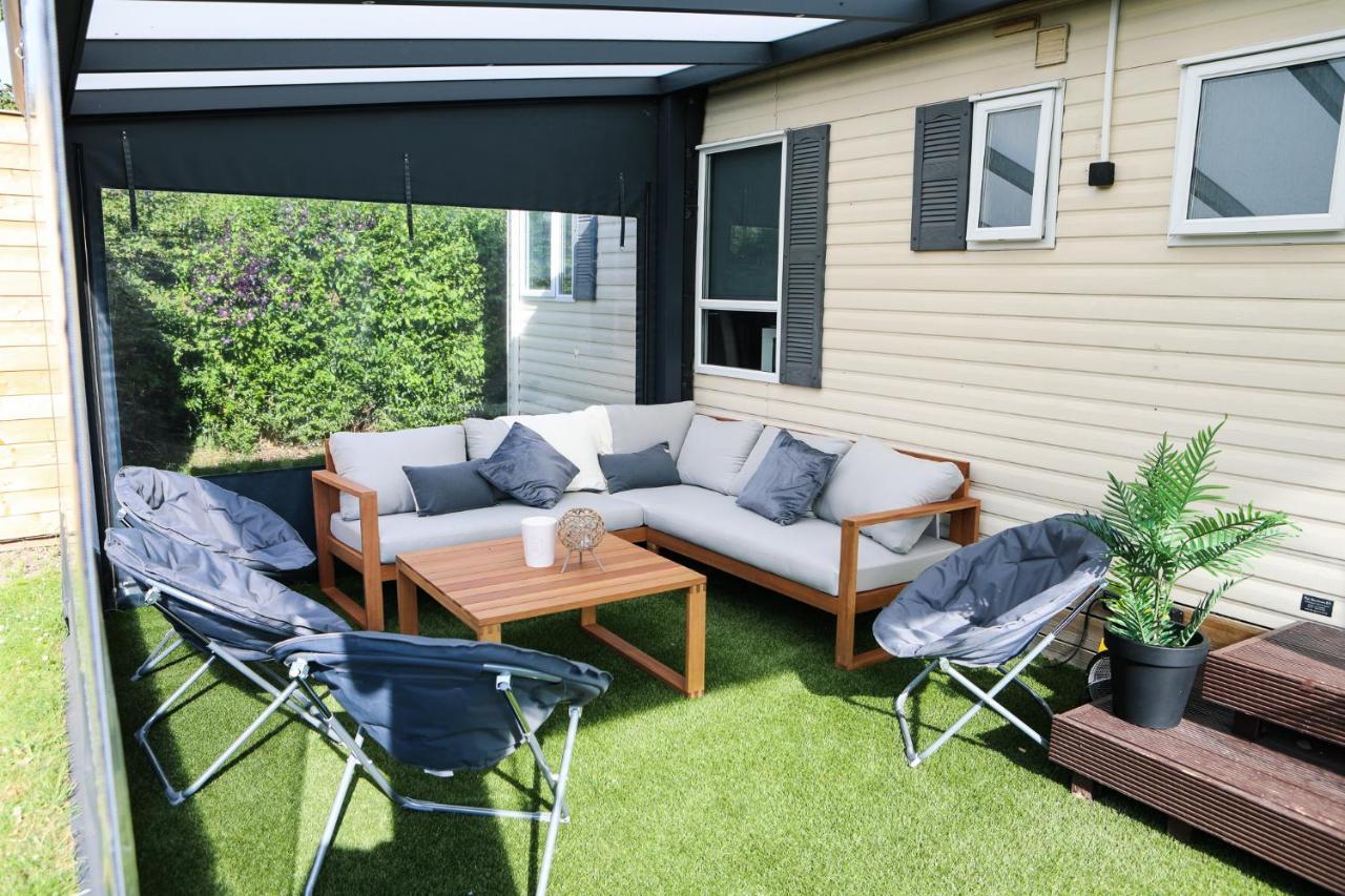 Chalet Op 5* Camping De Paardekreek Kortgene Eksteriør bilde