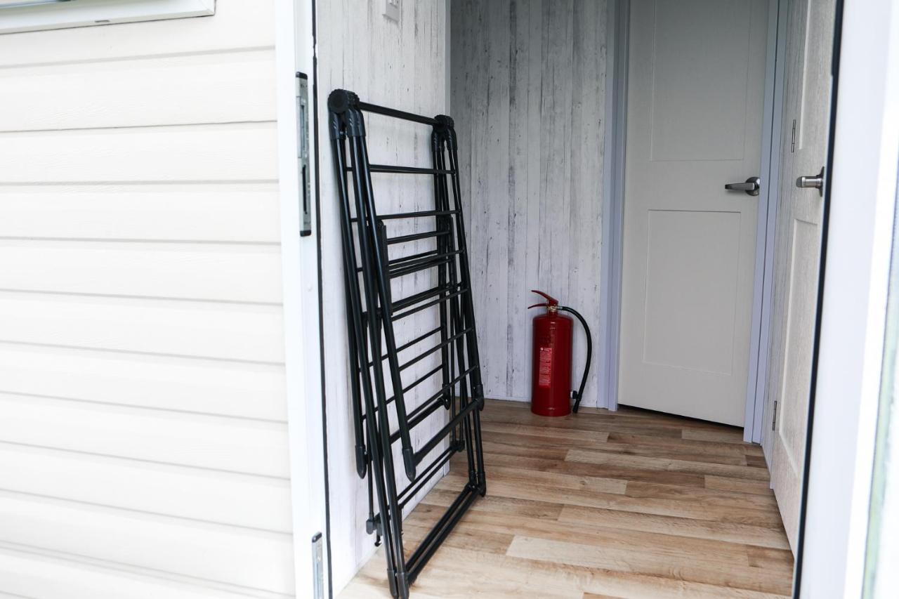 Chalet Op 5* Camping De Paardekreek Kortgene Eksteriør bilde
