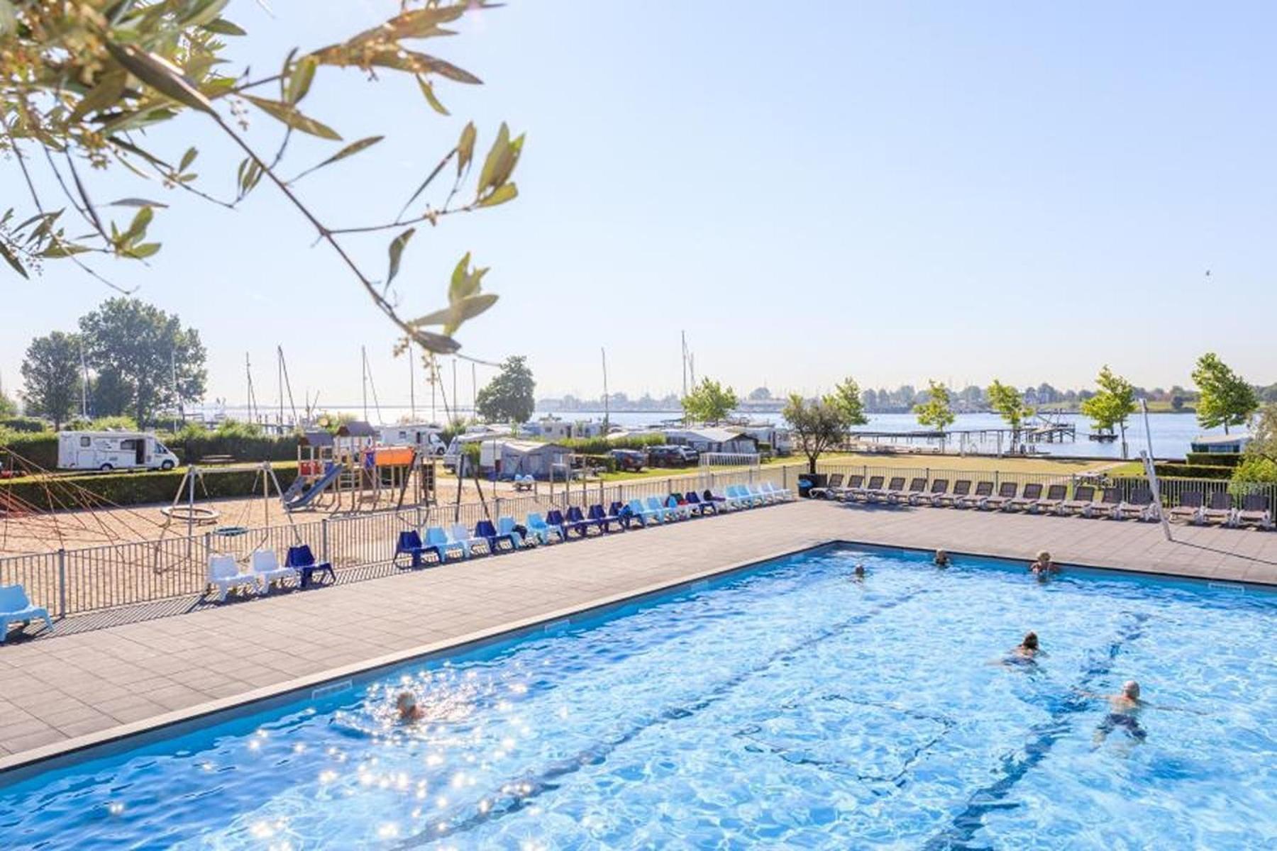 Chalet Op 5* Camping De Paardekreek Kortgene Eksteriør bilde